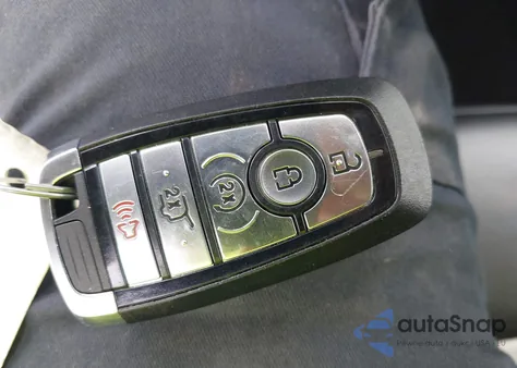 2022 Ford Explorer из США, поврежденный, VIN 1FMDSK7DHXNGB3648